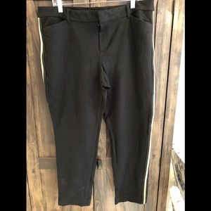 Old Navy Pixie Ankle